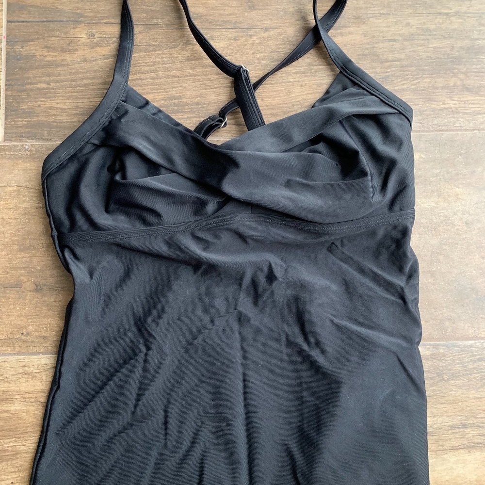 Athleta Twister Tankini Black 34B/C